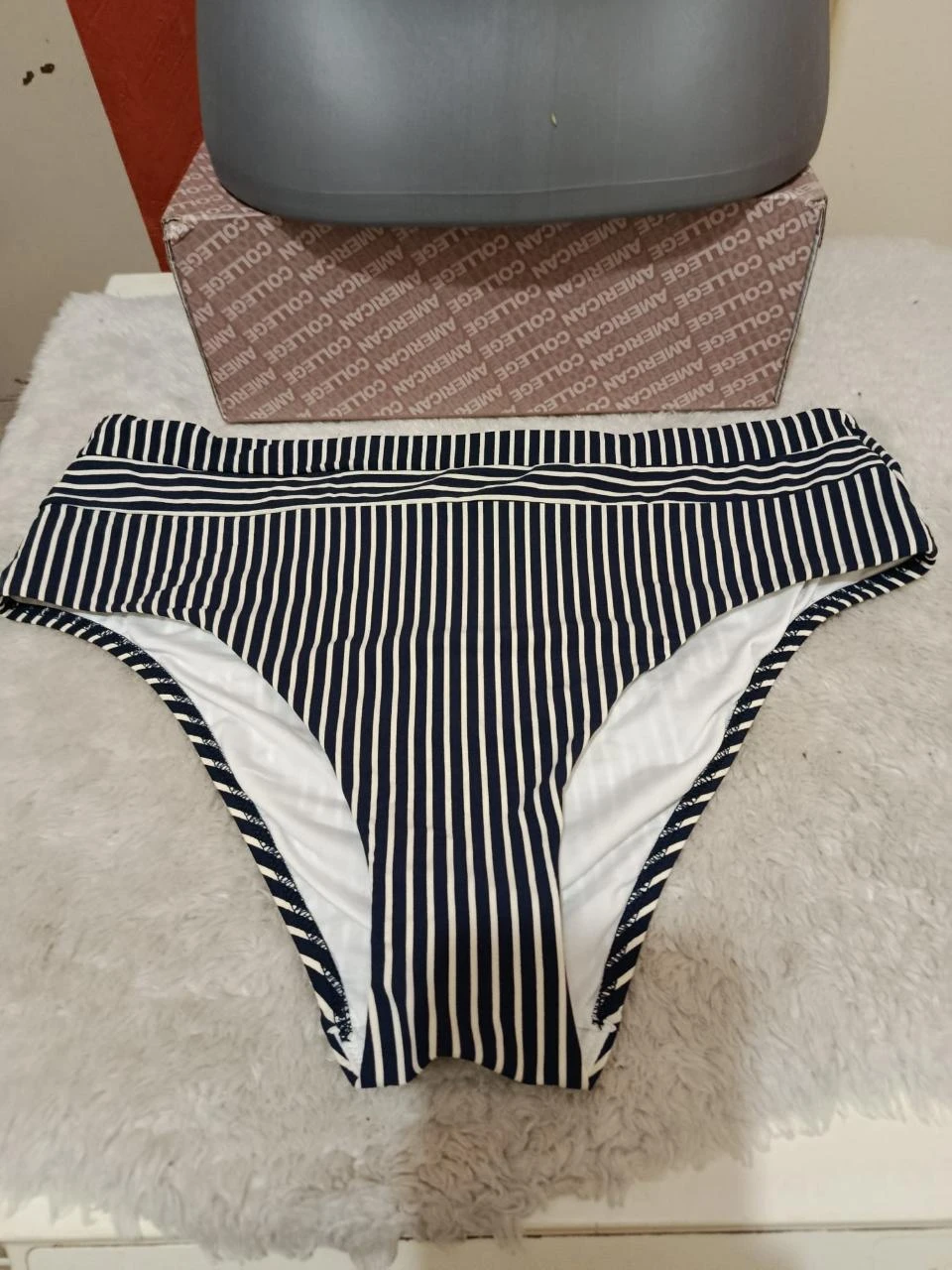 Chic vintage Chantelle swimsuit size 38 – photo 3